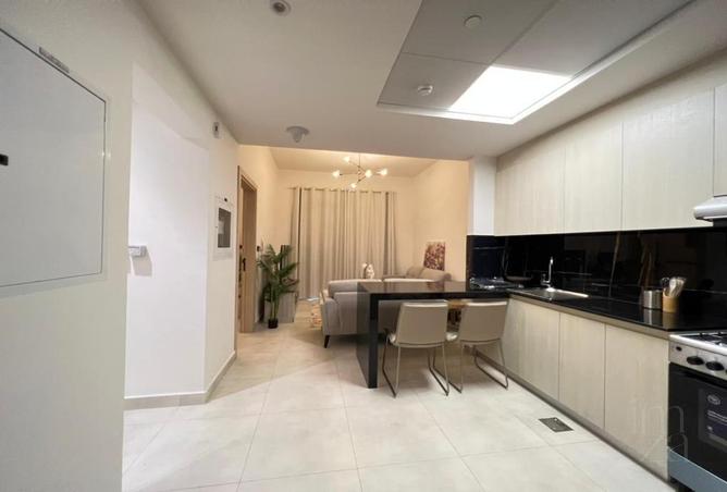 Well Maintained | Fully Furnished | Ready To Move photo 3
