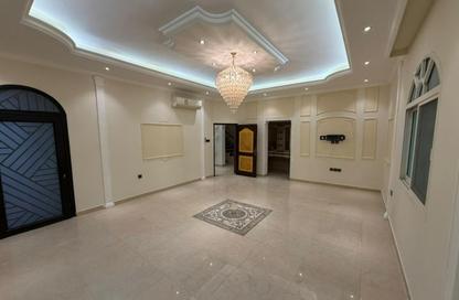 Villa - 5 - 6 for rent in Al Mowaihat 2 - Al Mowaihat - Ajman