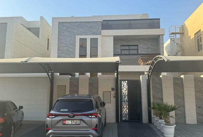 115930354 - Property Main Image