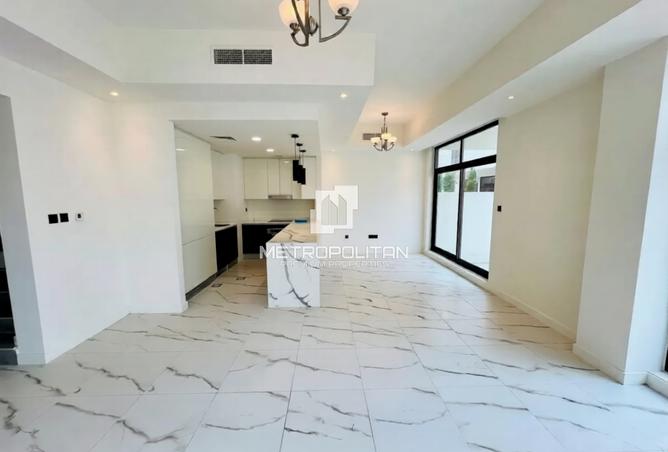 87859645 - Property Image 2