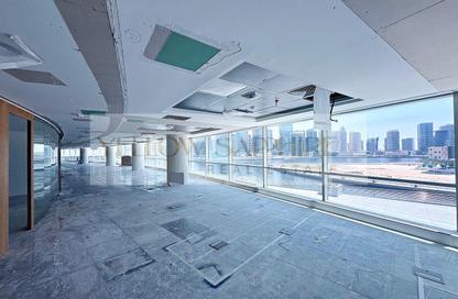 Full Floor - Studio - 2 for rent in Blue Bay Tower - Business Bay - Dubai