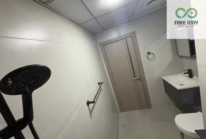 166081179 - Property Image 3