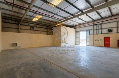 Warehouse - Studio - 1 for rent in Al Sajaa S - Al Sajaa - Sharjah