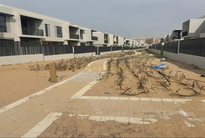 98272097 - Property Image 3