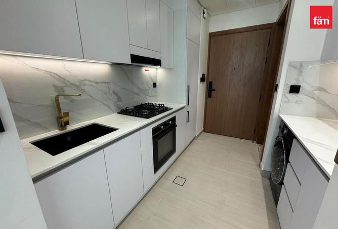 123382356 - Property Image 3
