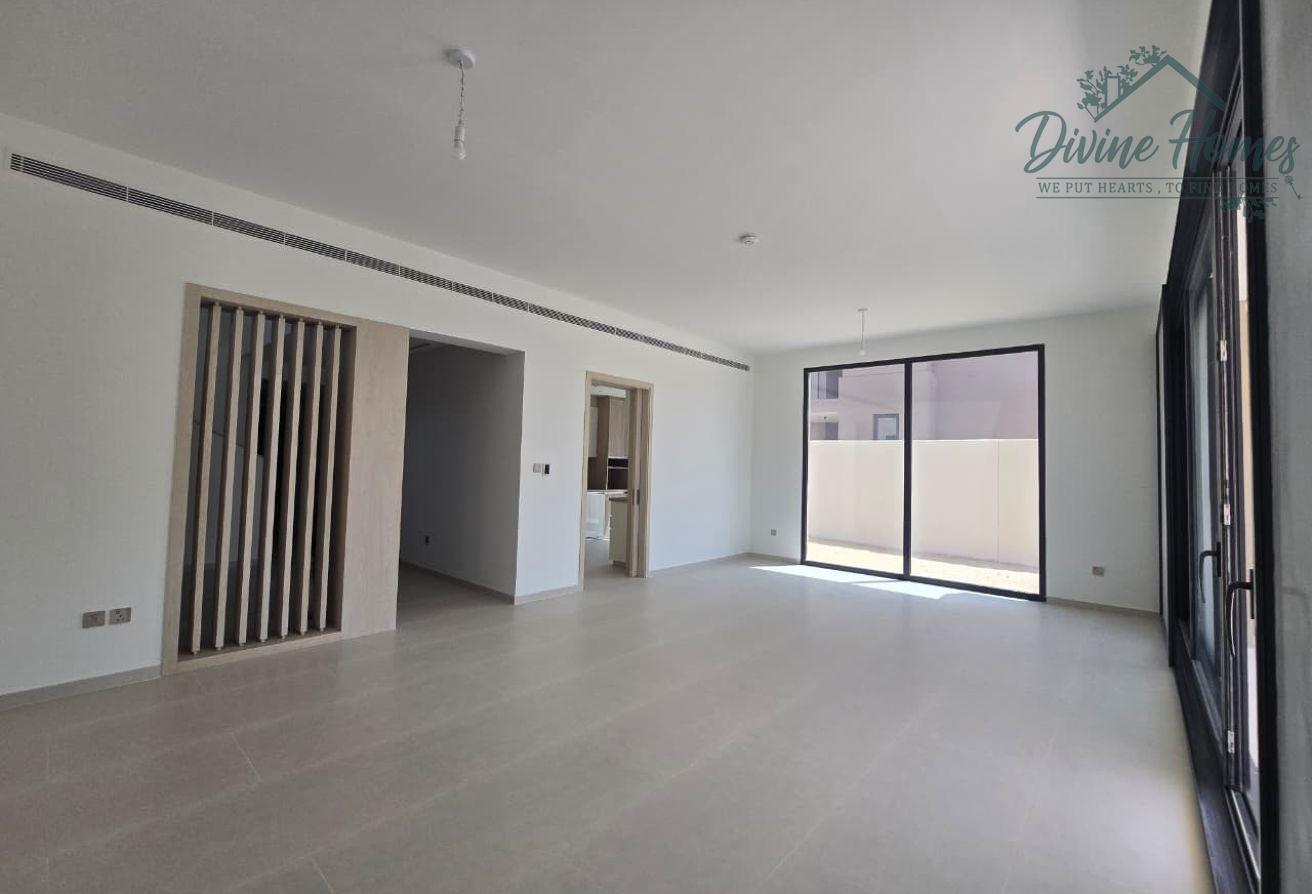 WITH POOL | DRIVER's ROOM | READY TO MOVE photo 14