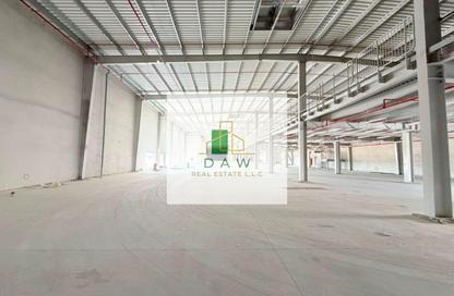 Warehouse - Studio - 2 Bathrooms for rent in Al Sajaa Industrial - Al Sajaa - Sharjah