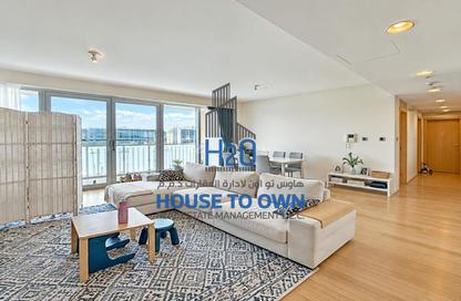 Apartment - 2 - 2 for sale in Al Sana 2 - Al Muneera - Al Raha Beach - Abu Dhabi