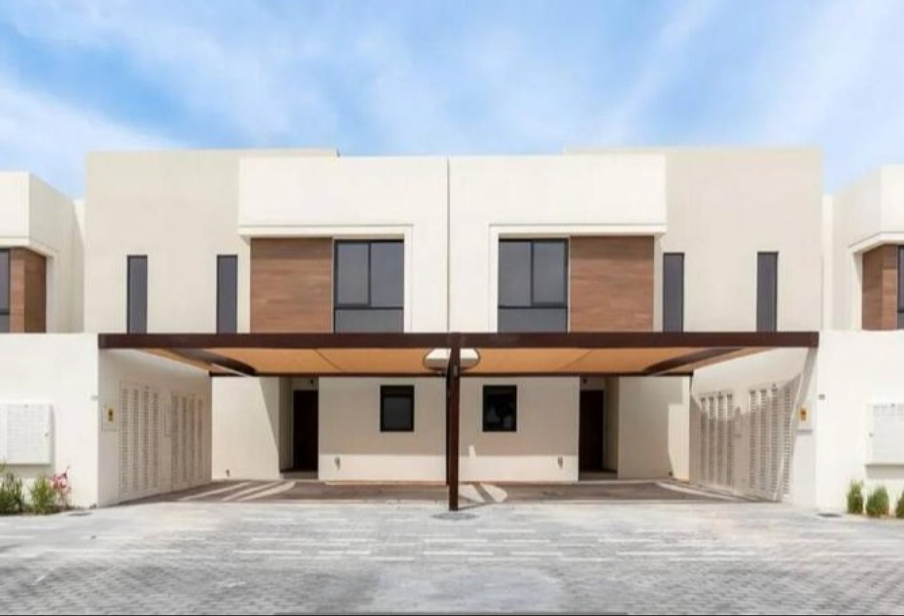 Prime Location | Spacious Villa and Luxurious