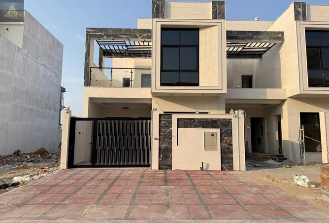 72314398 - Property Image 2