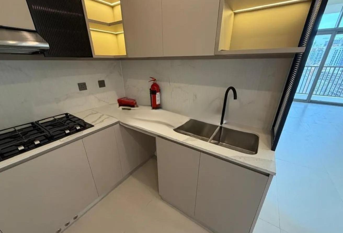 2 BHK | Unfurnished | Vacant photo 3