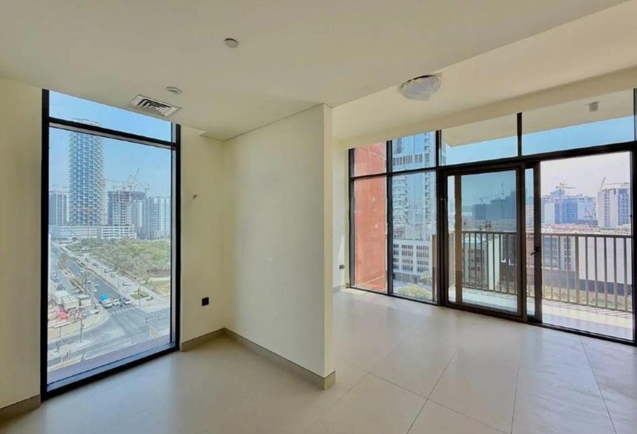 2 BHK | Unfurnished | Vacant photo 9