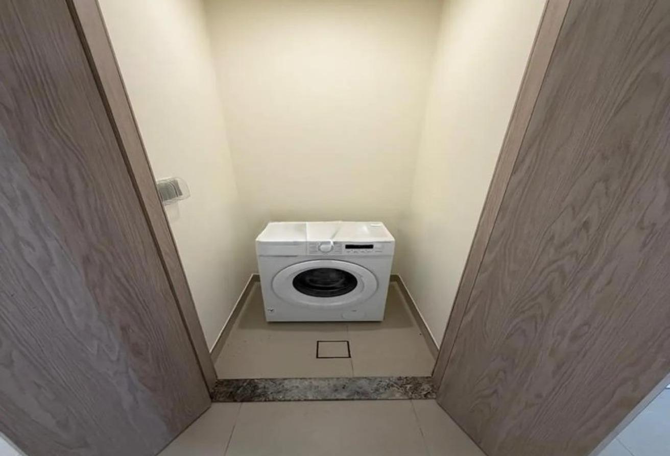 2 BHK | Unfurnished | Vacant photo 15
