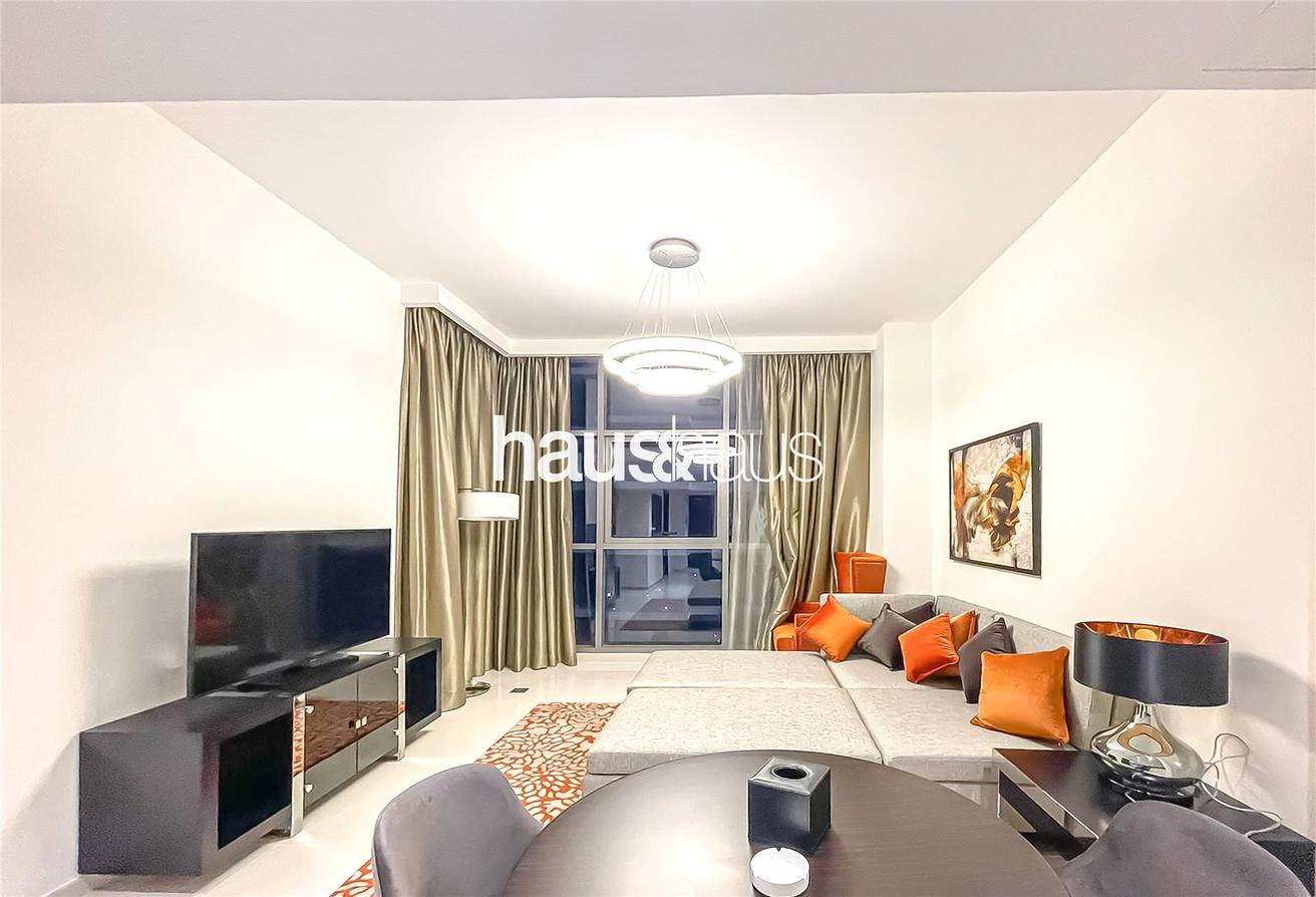 Fully Furnished | Amazing Pool Views | Negotiable photo 10
