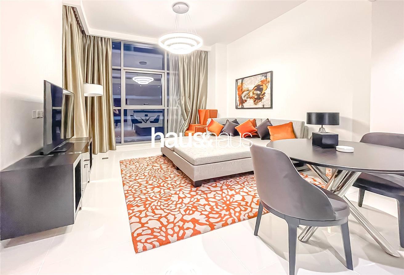 Fully Furnished | Amazing Pool Views | Negotiable photo 2