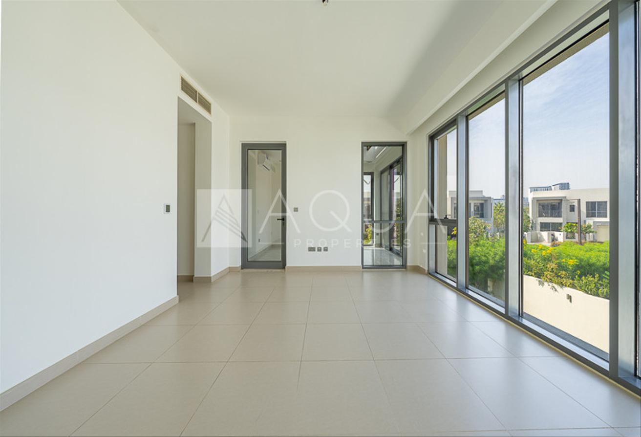 Standalone Corner Villa | Extended & Upgraded photo 6