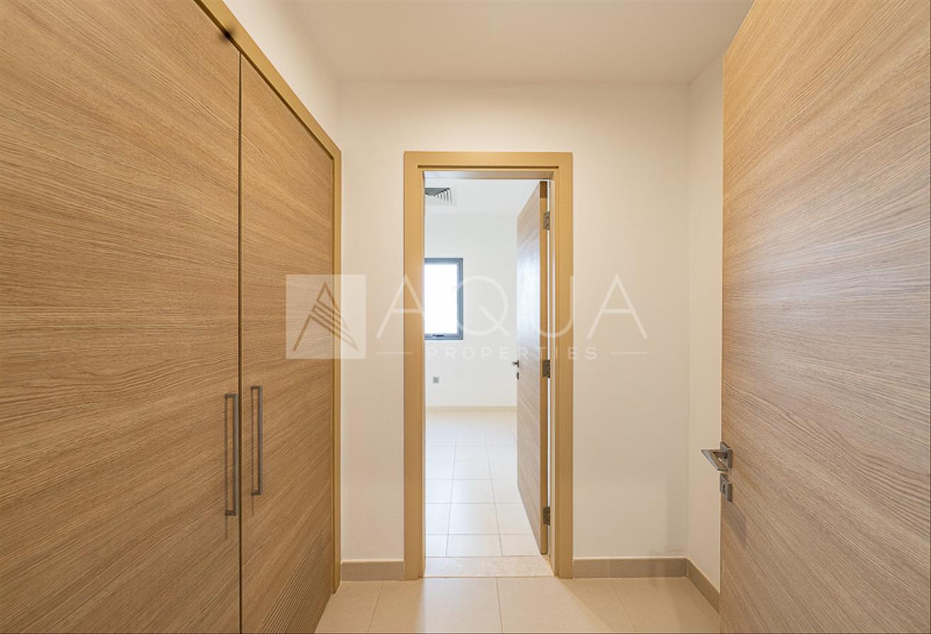 Standalone Corner Villa | Extended & Upgraded photo 10