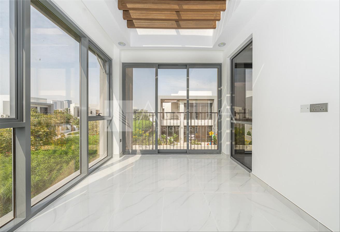 Standalone Corner Villa | Extended & Upgraded photo 15