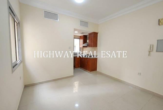 142370888 - Property Image 3