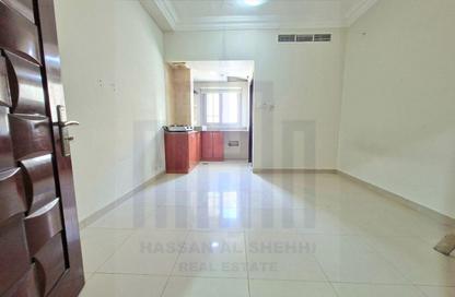 Apartment - Studio - 1 for rent in Fire Station Road - Muwaileh - Sharjah