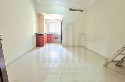 Apartment - Studio - 1 for rent in Fire Station Road - Muwaileh - Sharjah Apartment - Studio - 1 for rent in Fire Station Road - Muwaileh - Sharjah