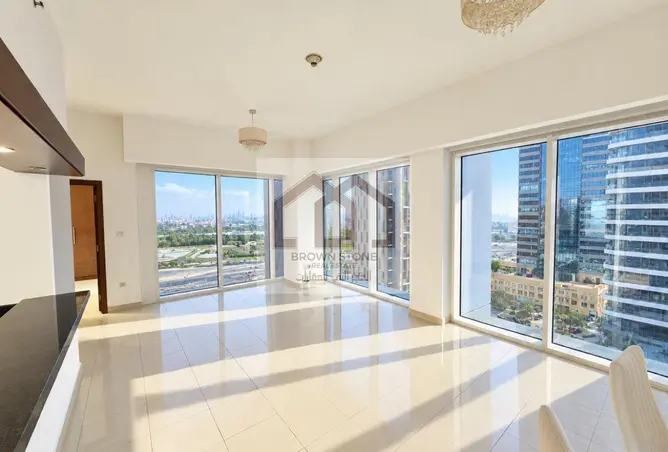 165045102 - Property Image 2