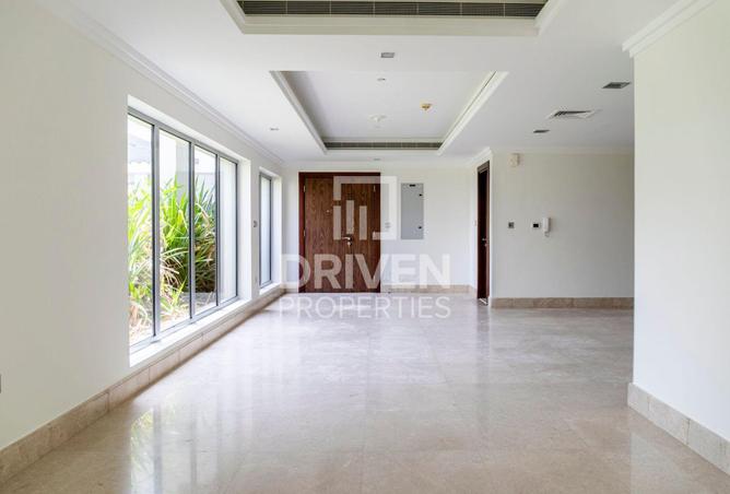 81943104 - Property Image 3