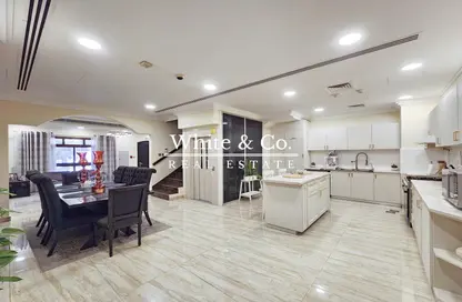 تاون هاوس - 4 غرف نوم - 5 حمامات للبيع في بيوت مروة - الضاحية 12 - قرية جميرا الدائرية - دبي