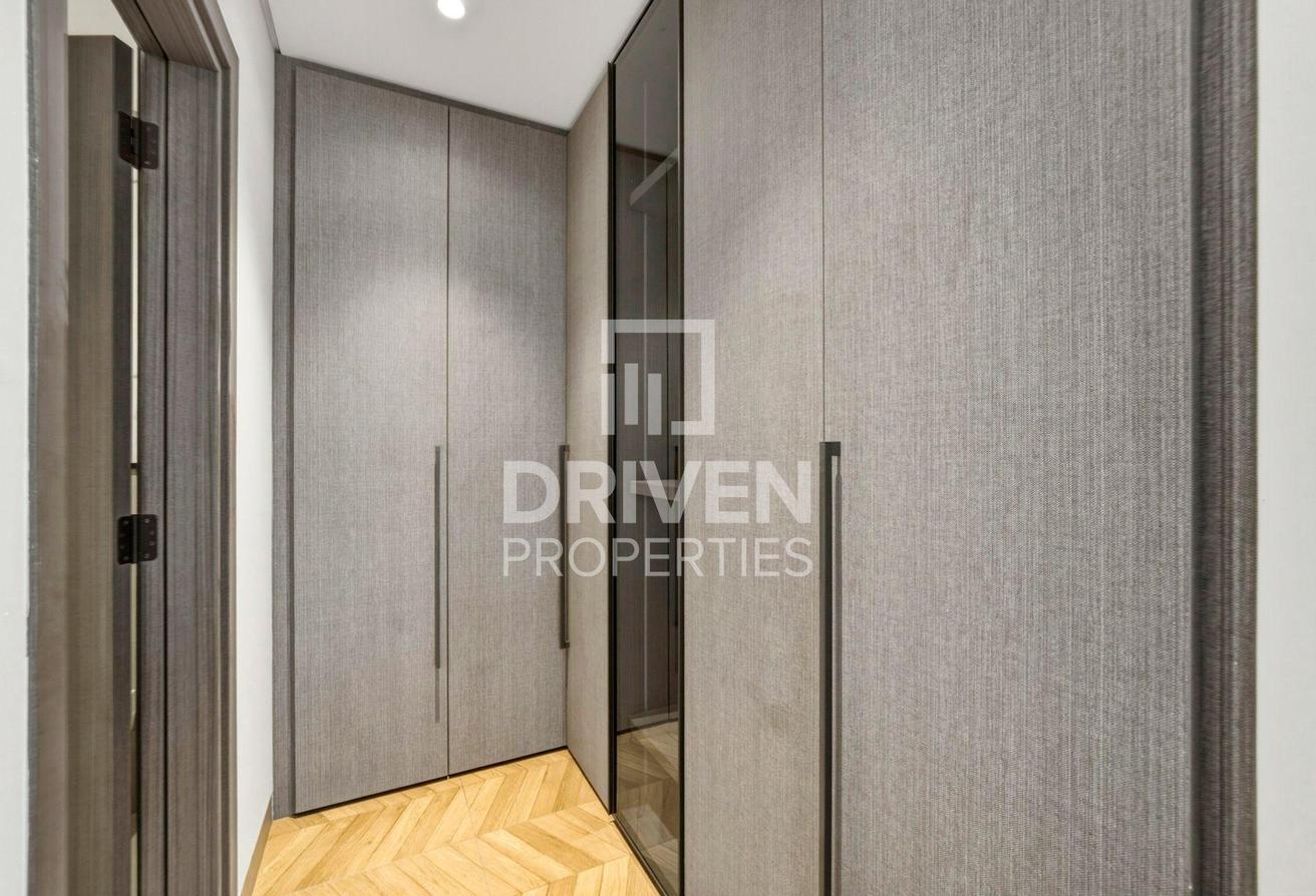 Prime Location | Elegant Apartment | Modern Layout photo 10