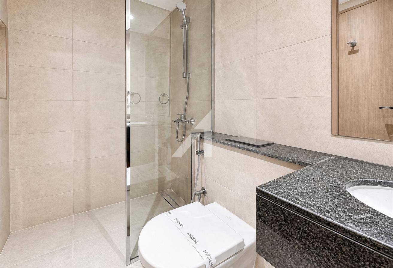 Corner Unit | Brand New | Plus Maid photo 20