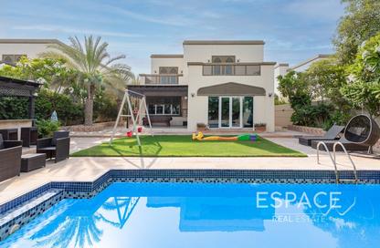 Villa - 4 - 5 for rent in District 3 - Jumeirah Park - Dubai