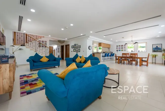 141898871 - Property Image 2
