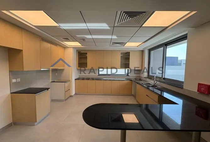 155573396 - Property Image 3