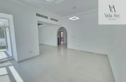 Villa - 5 Bedrooms - 6 Bathrooms for rent in Umm Suqeim 1 Villas - Umm Suqeim 1 - Umm Suqeim - Dubai