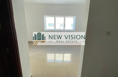 Apartment - 2 Bedrooms - 2 Bathrooms for rent in Al Khan Lagoon Tower - Al Khan Lagoon - Al Khan - Sharjah
