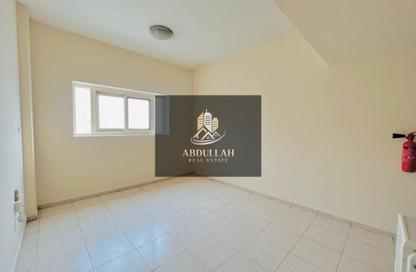 Apartment - Studio - 1 Bathroom for rent in Muwaileh 29 Building - Muwaileh - Sharjah