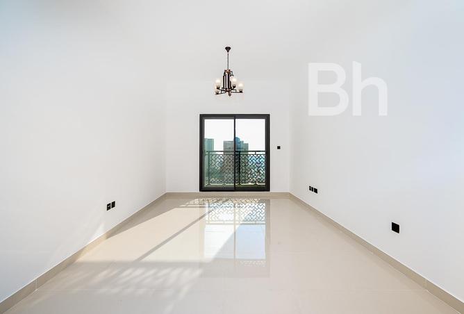 64402715 - Property Main Image