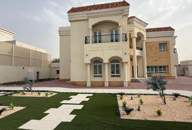 74237450 - Property Image 2