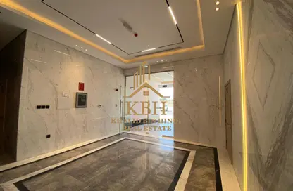 شقة - 2 غرف نوم - 2 حمامات للايجار في الفلاح - تجارية مويلح - الشارقة