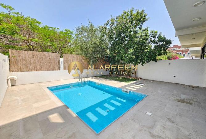 84065321 - Property Main Image