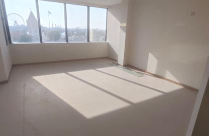 Office Space - Studio - 1 Bathroom for rent in Al Majaz 1 - Al Majaz - Sharjah