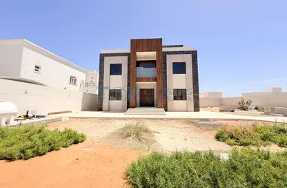 Villa - 4 Bedrooms - 5 Bathrooms for rent in Dhaher 5 - Al Dhahir - Al Ain
