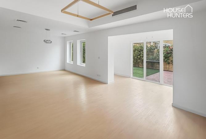 56937260 - Property Image 3