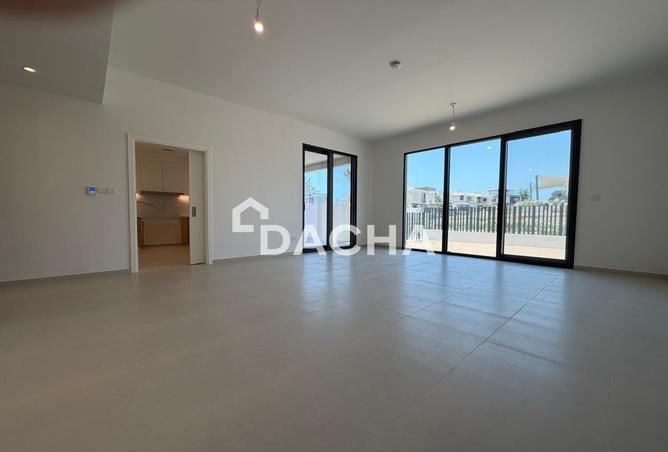 135151702 - Property Image 2