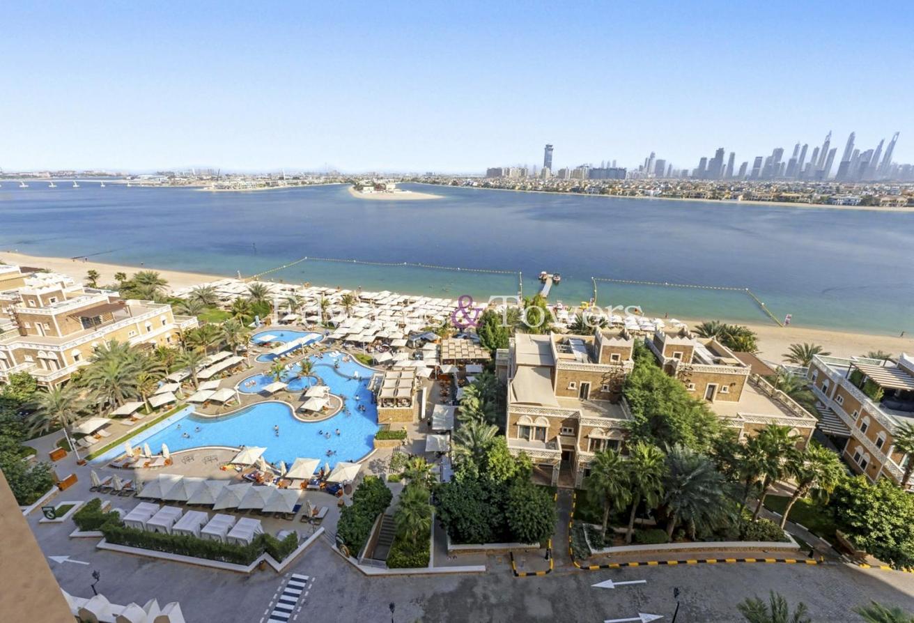 Exclusive|Upgraded|Furnished|Sea and Palm View photo 28