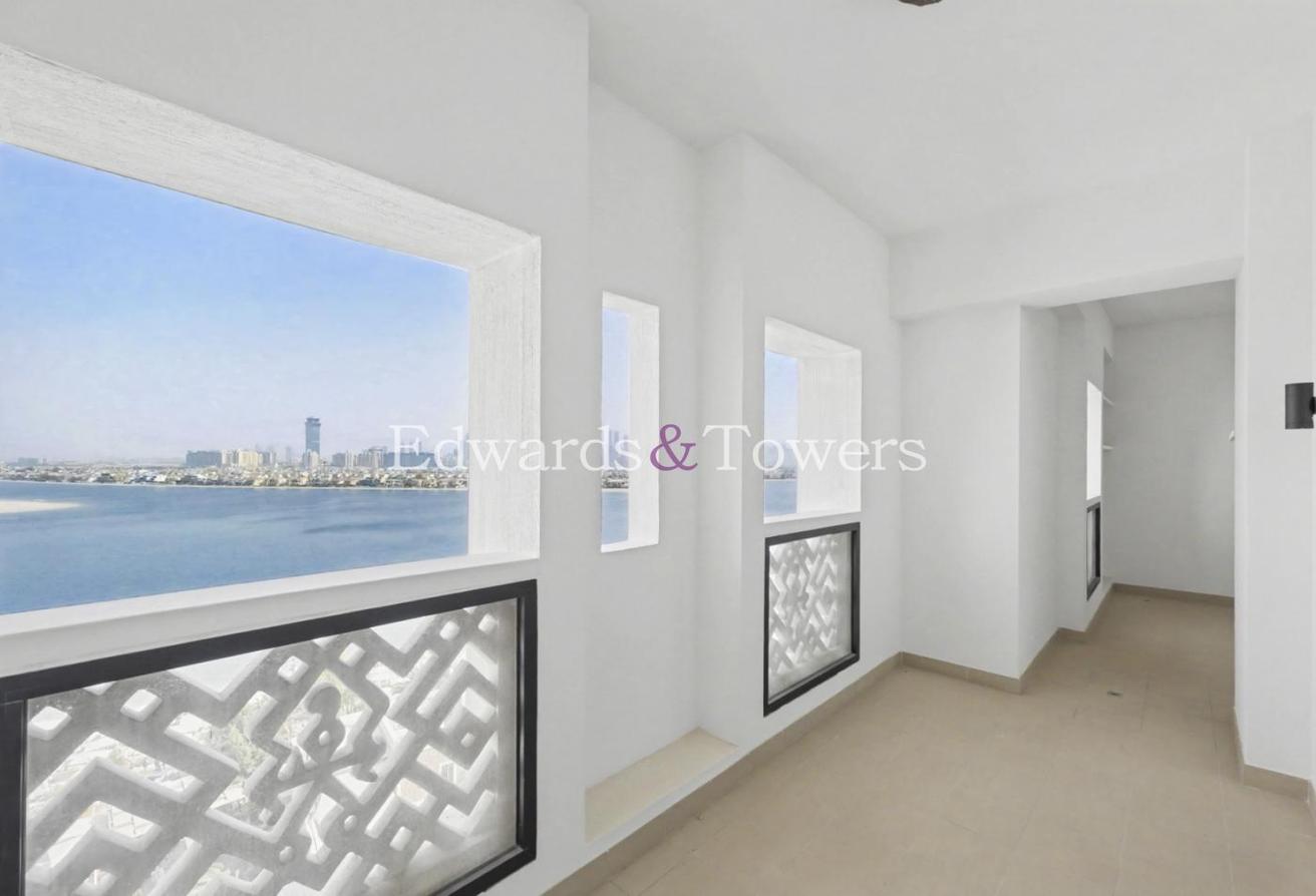 Exclusive|Upgraded|Furnished|Sea and Palm View photo 5
