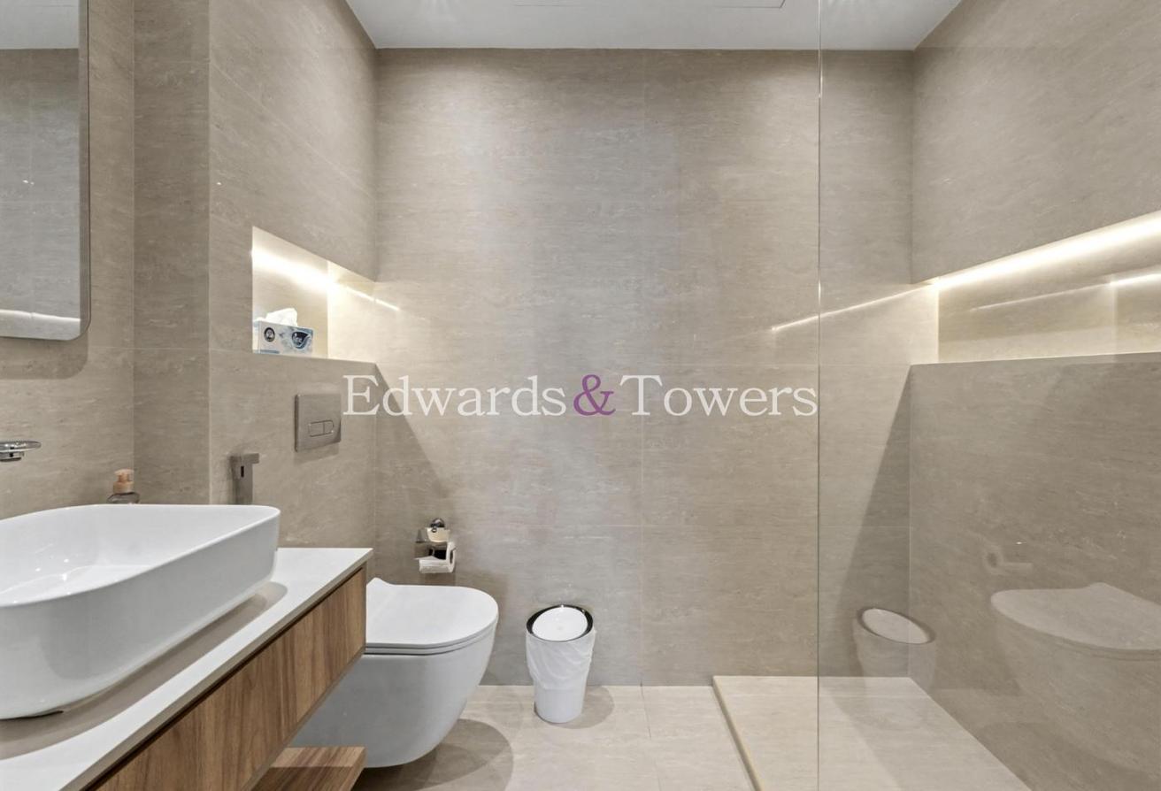 Exclusive|Upgraded|Furnished|Sea and Palm View photo 22