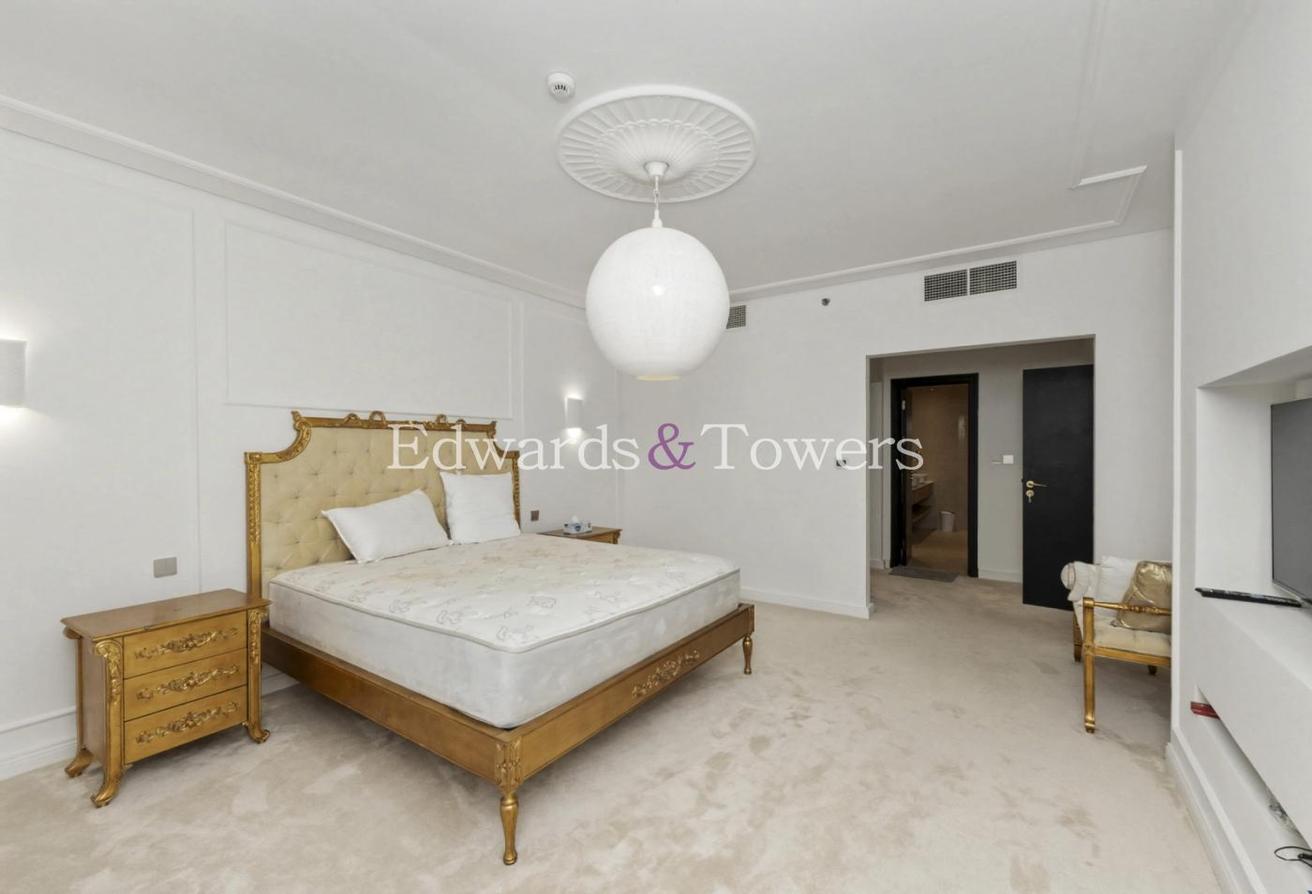 Exclusive|Upgraded|Furnished|Sea and Palm View photo 16