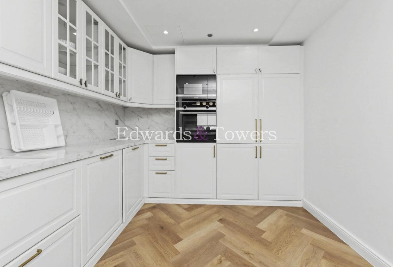 Exclusive|Upgraded|Furnished|Sea and Palm View photo 6