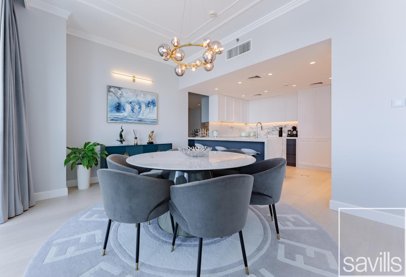 Sea View | High Floor | Upgraded and Furnished photo 4
